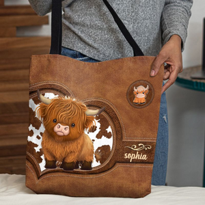Just A Girl Who Loves Highland Cows - Personalized Tote Bag