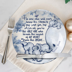 No One Else Will Ever Know - Personalized Mother Elephant Ceramic Round Plate