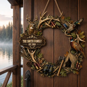 "Our Family Hunting" – Personalized Wood Sign Wreath | Gift For Hunters & Outdoorsmen