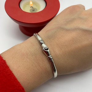 Vintage Silver Adjustable Hug Hands Bangle Open Unique Bracelet