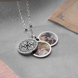 Custom Locket Necklace with Photo, Personalized Photo Pendant, Engravable Memorial Jewelry, Mothers Day Gift for Her