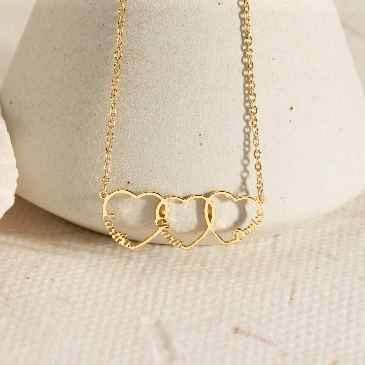 Personalized Multiple Heart Necklace Gift for Mom With Kids Names