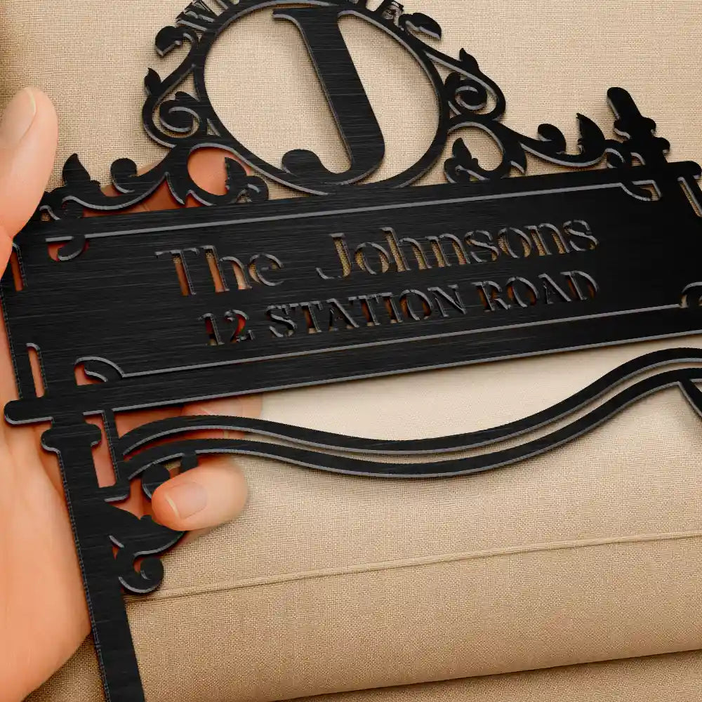 Welcome Family Name Monogram - Personalized Metal Garden Stake For Outdoor & Yard