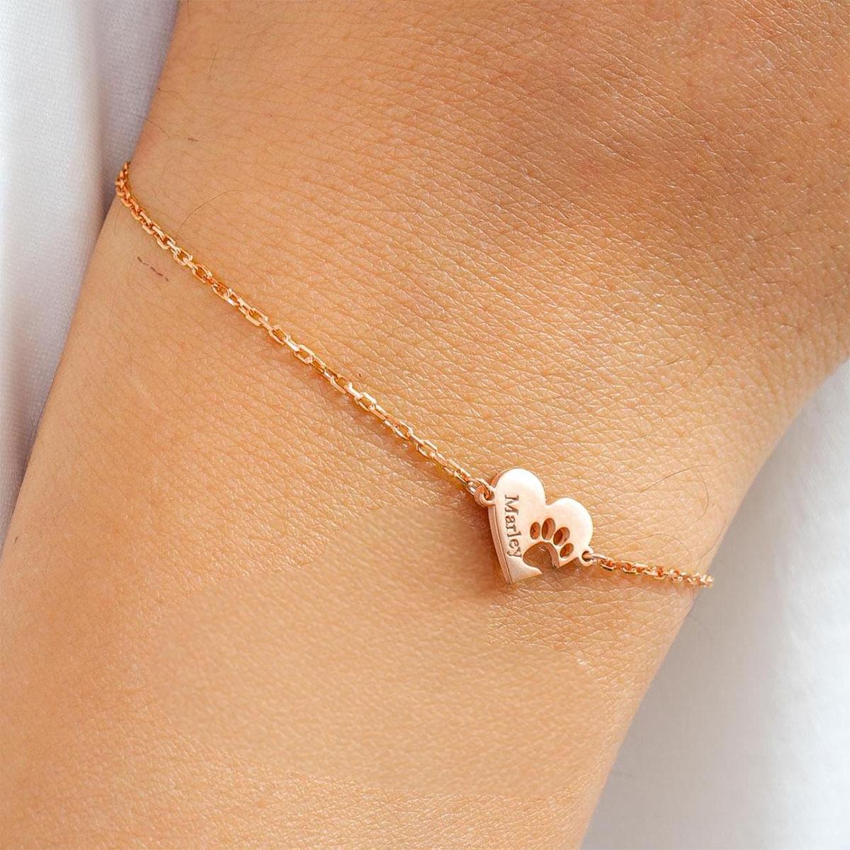 Engraved Heart Pawprint Bracelet Gift for Pet Lovers Dog Mom