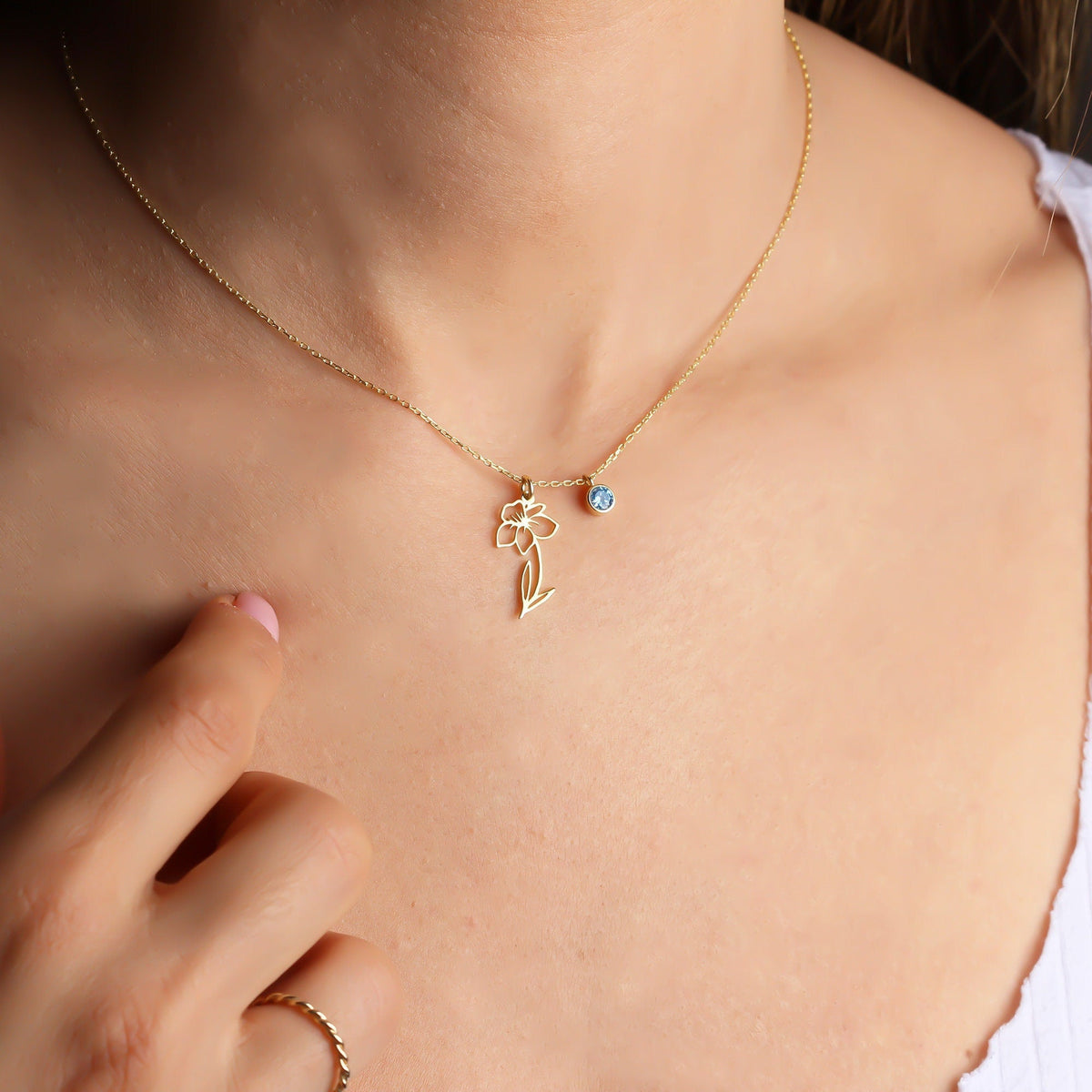 Personalized Birth Flower, Birthstone Birth Flower Necklace