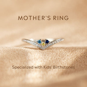 Personalized Chevron Pavé Birthstone Ring - Gift for Grandma Mom